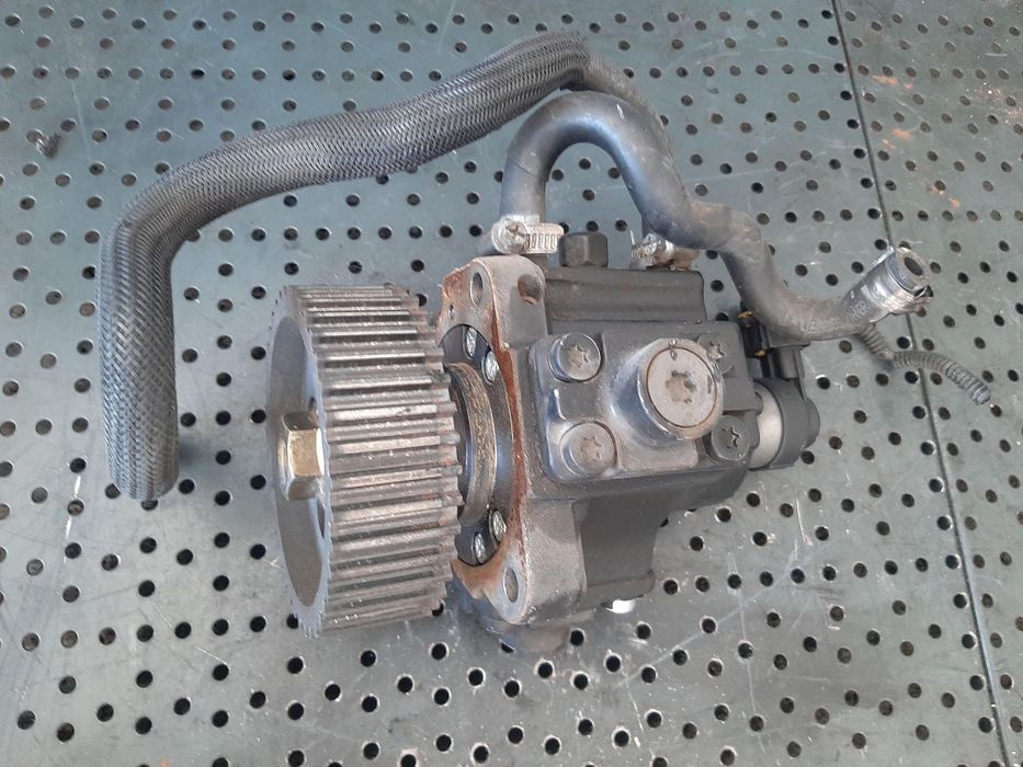 Pompa inalte 1.9 d fiat sedici croma opel astra h vectra c signum zafira saab 9-3 saab 9-5 0445010097