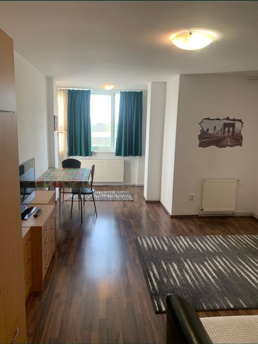 Apartament de inchiriat