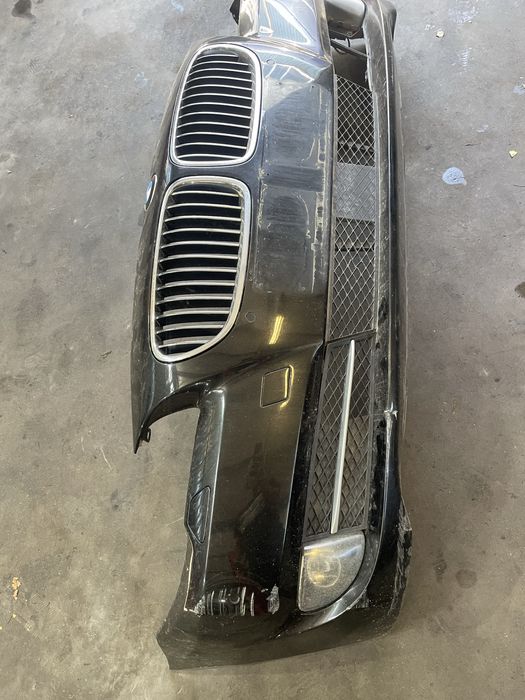 Предна броня БМВ Ф10/ Ф11 (predna bronq bmw f10)