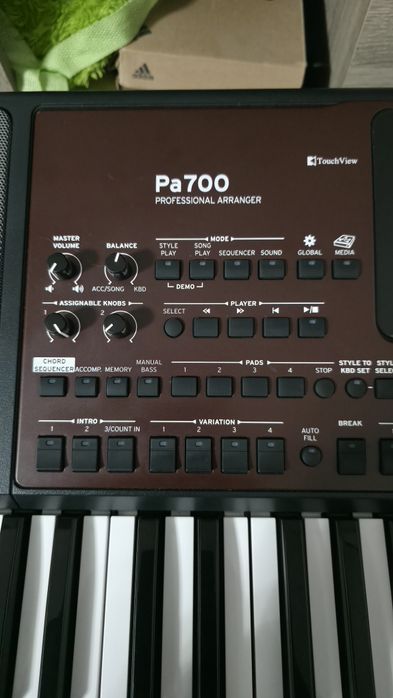Korg Pa700 - Неразличим от нов!