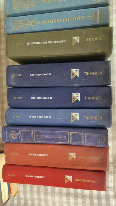 Продам книги разные