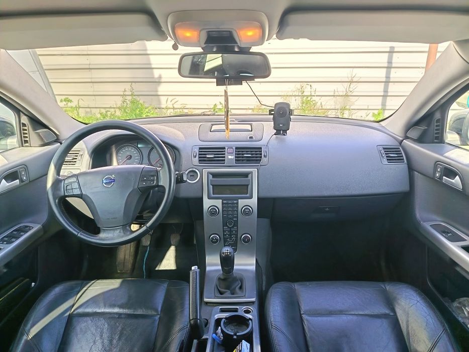 volvo si Hiundai