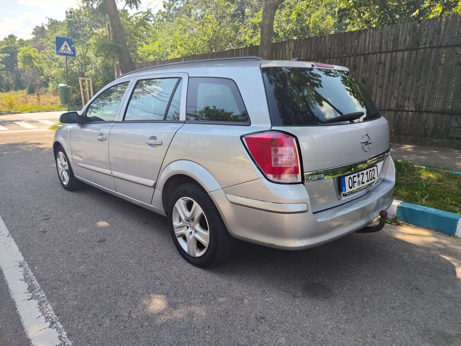 OPEL Astra 2009 — imagine 3