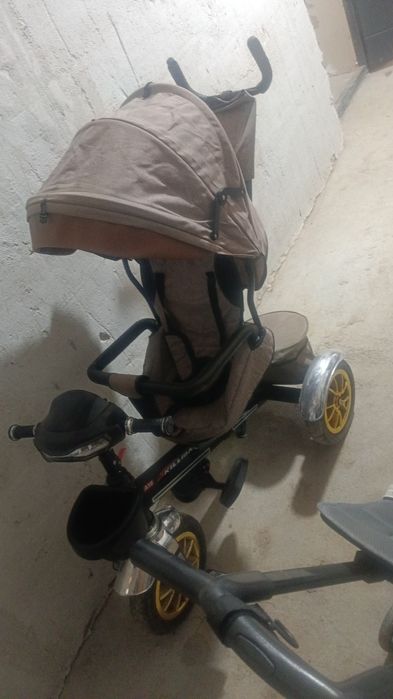 Велосипед велоколяска состоянии хорошая