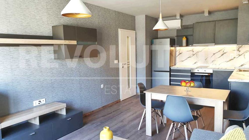 Луксозен двустаен апартамент в Св. Св. Константин и Елена