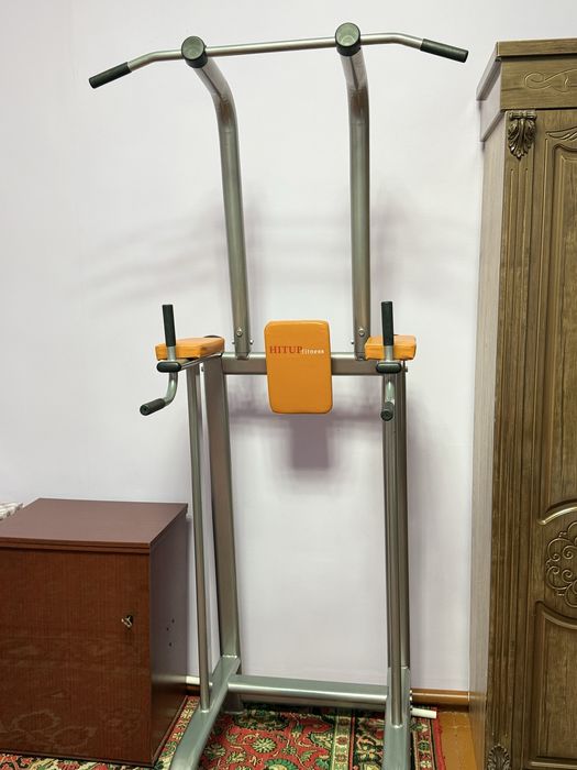 Заводской 3/1 Турник от фирьмы бренда Hitup Fitness Dubai