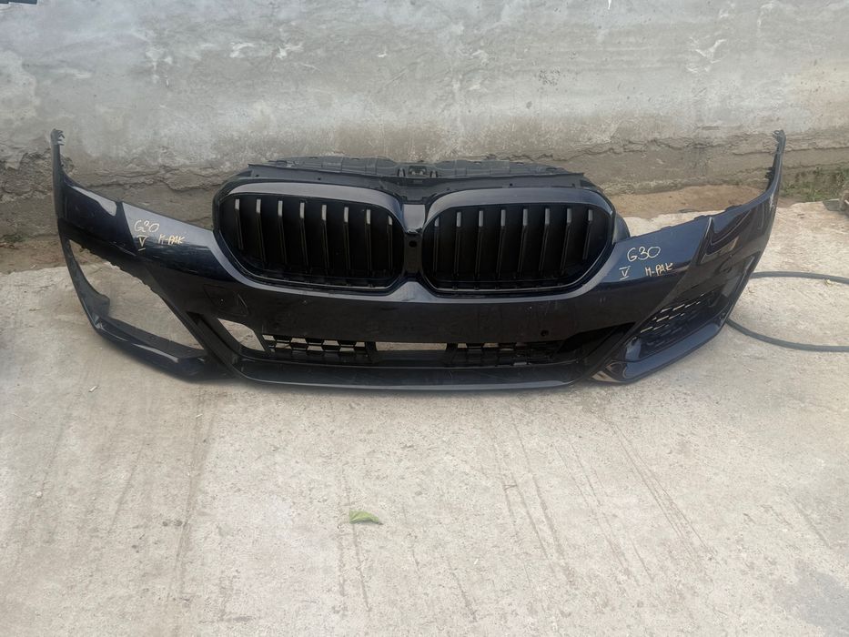 Bară față BMW G30 M Pack Originală – Full Option – Distronic + Cameră în grilă