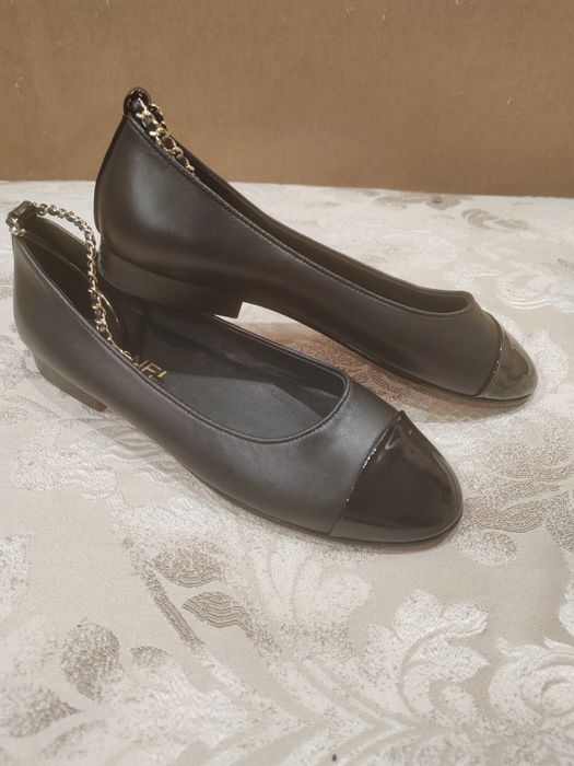 Продам! Новые женские балетки!