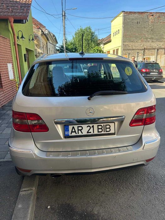 MERCEDES-BENZ B-Class 2010 — imagine 2