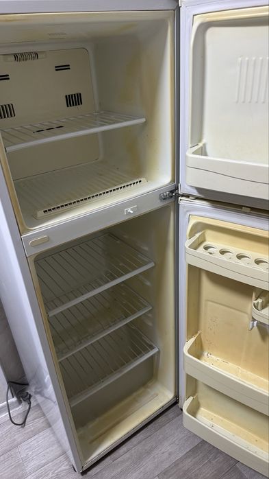 Холодильник LG, самовывоз