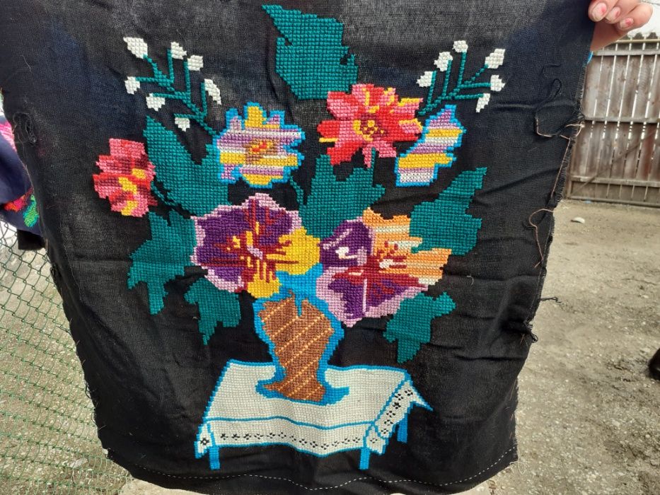 Carpete si Goblenuri -Oltenia