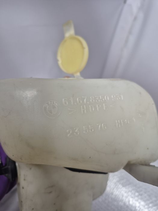 Бачок омывателя BMW E34 Е32 M60