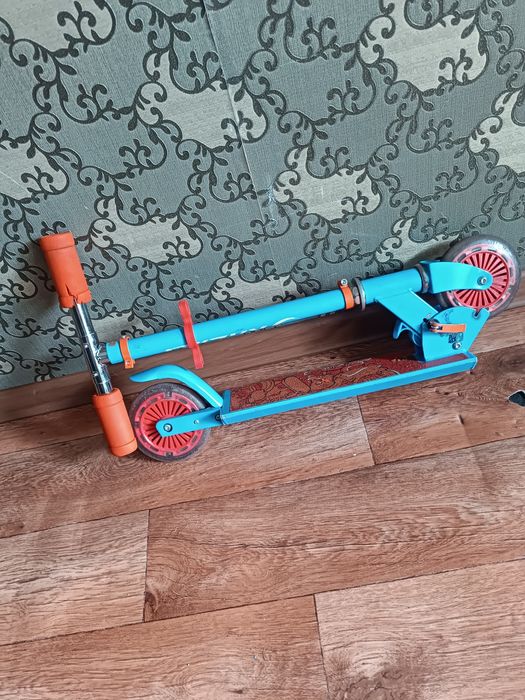 Складной самокат 5000