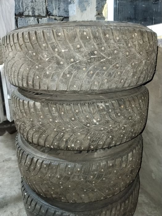 Продам диски с резиной Мерседес