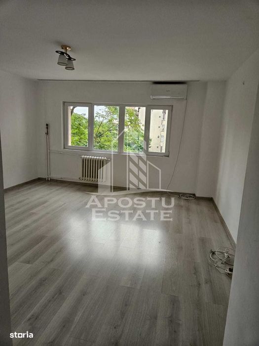 Apartament cu 2 camere, decomandat, etaj intermediar, zona Steaua — fotografia 1