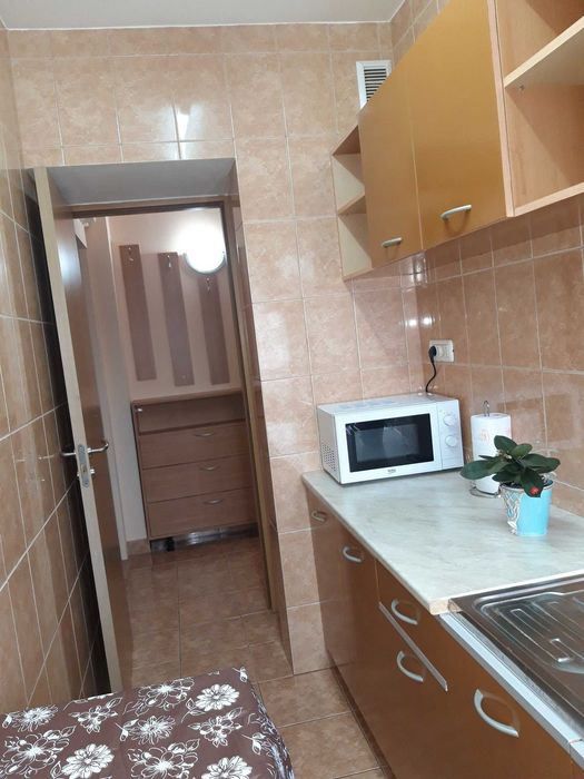 Inchiriez apartament 2 camere zona Vlaicu - Fortuna