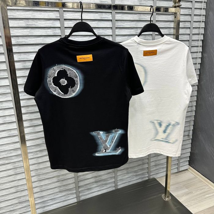 Мъжки тениски различни модели