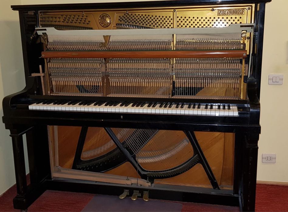 Pianina Neindorf 1849