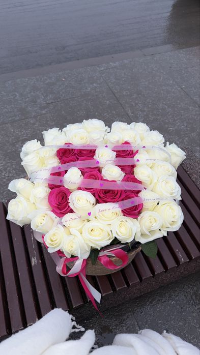 Роза 51 штук корзинамен