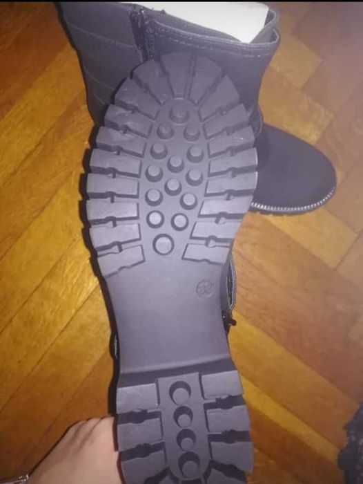 Дамски боти  Deichmann