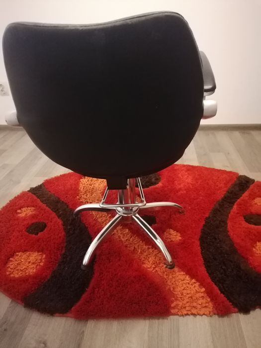 Scaun coafor profesional