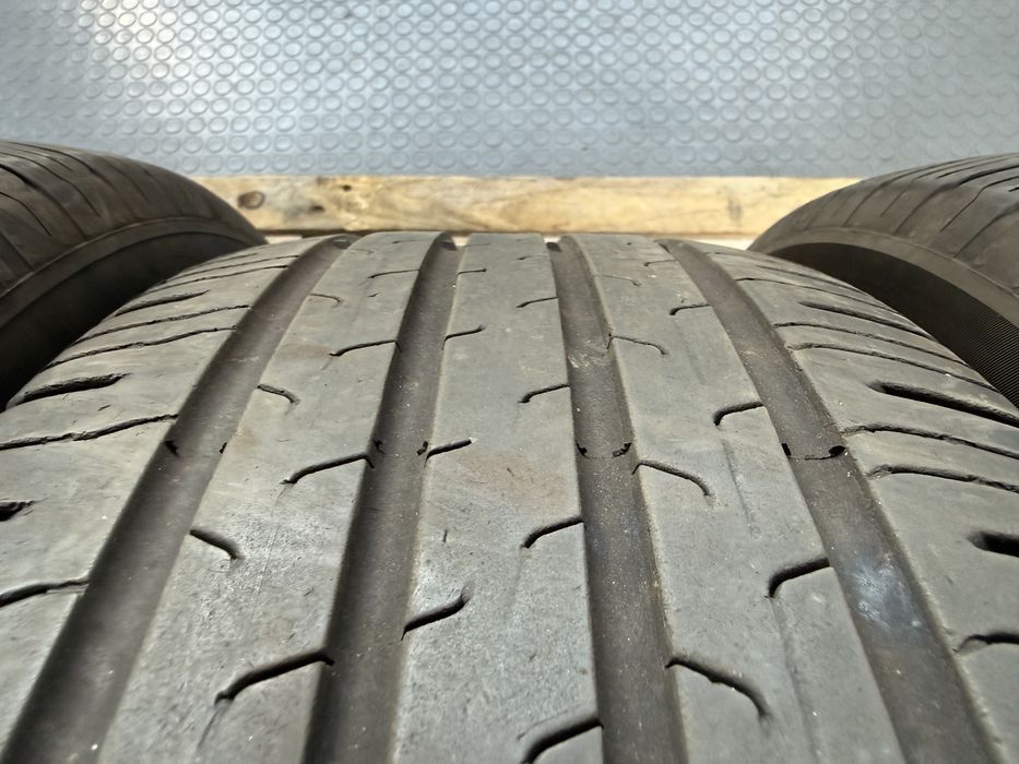 4бр. ОТЛИЧНИ Летни Гуми С Борд 215/55R/17 -CONTINENTAL- DOT:4322- 5.8мм+4.8мм