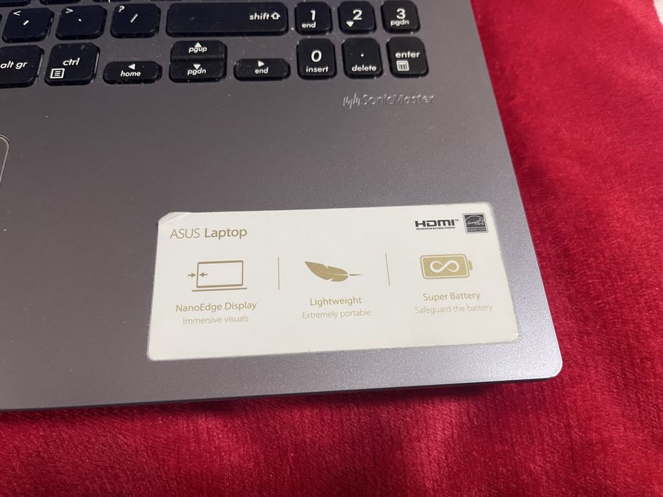 Laptop ASUS pentru Gaming