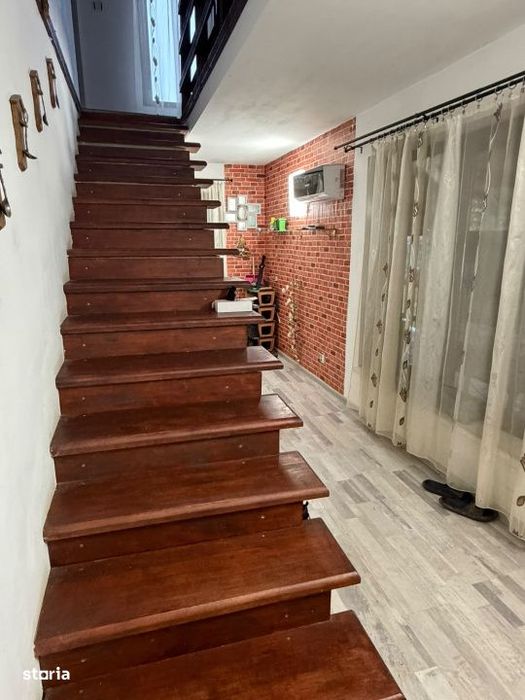 Casa de vanzare Batesti 200 000 euro