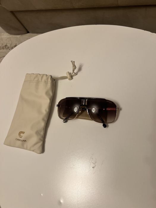 Vand ochelari de soare Carerra  model 1043/S