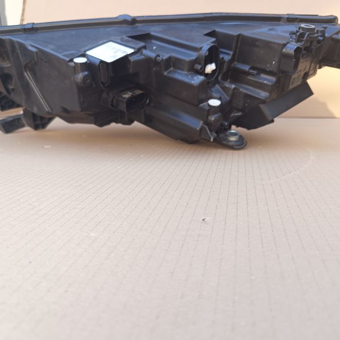 Десен фар Skoda Octavia 4 , 5E4941016A