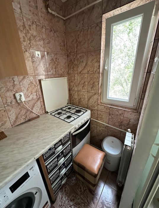 Inchiriez Garsoniera