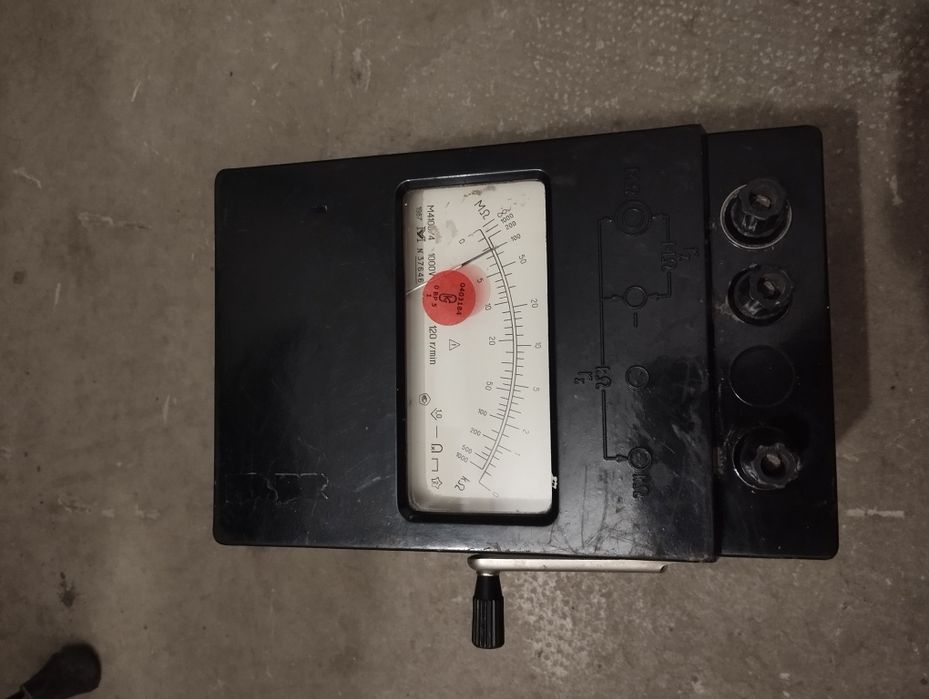 Мегаомметр м 4100/4 выпуск 1987 год