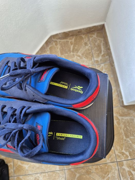 Adidasi bărbați Reebok 43