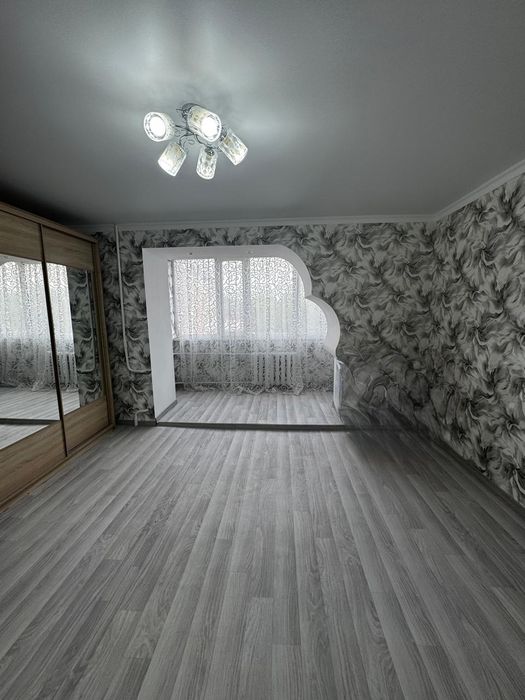 Продаётся 1 комн на Омеге