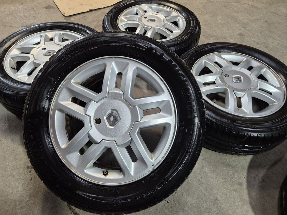 4х100/16 с гуми Dacia Renault 4x100/16 Рено Дачия