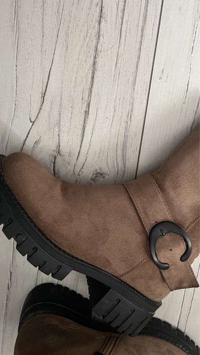 Ботинки зимние замшевые