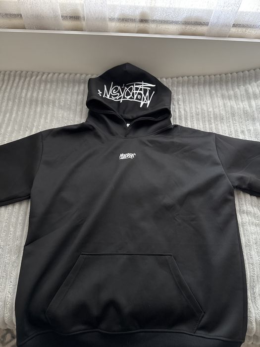 Толстовка с вышивкой  ,худи