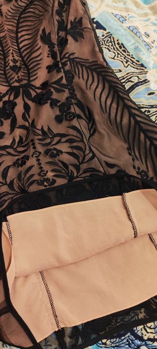 Платье коктейльное кружево