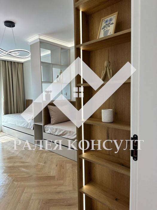 Продава 3-стаен, кв. Каменица 2