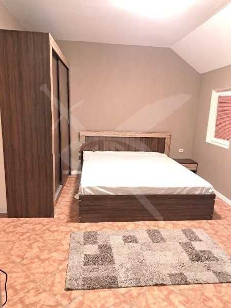 Тристаен апартамент под наем в Христо Смирненски 11819121