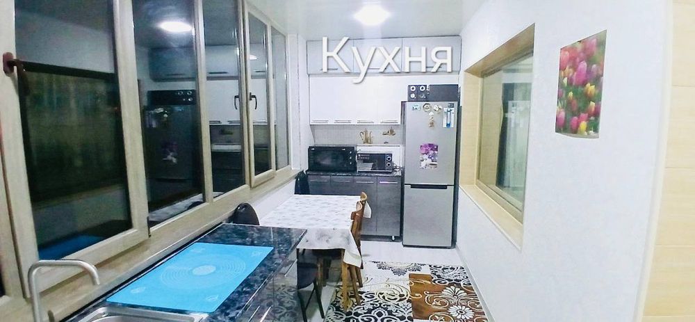 3 Хонали квартира сотилади 77серия кирпич Евро ремонт