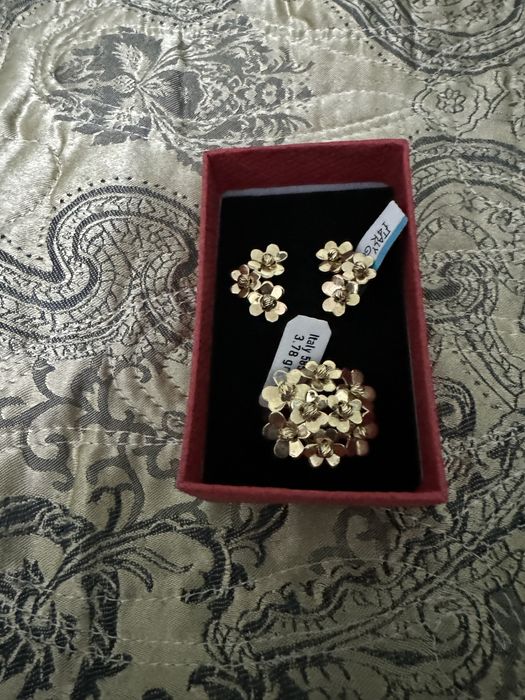 Золотой комплект новый