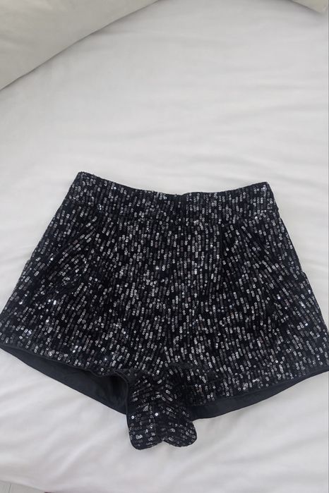 Къси панталонки Maje