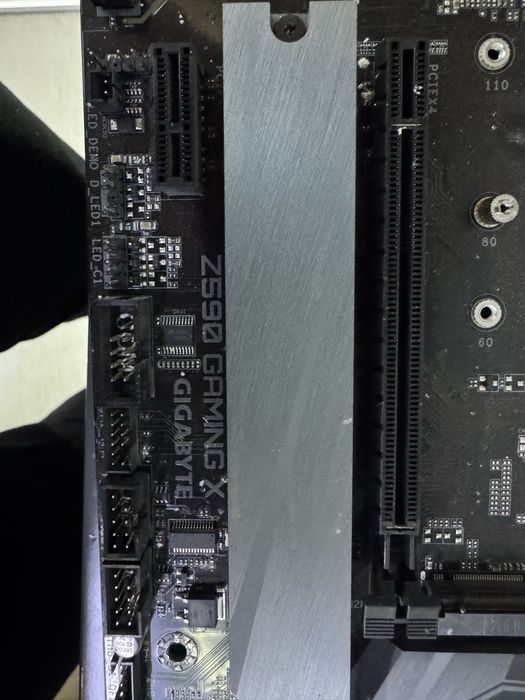 Материнская плата