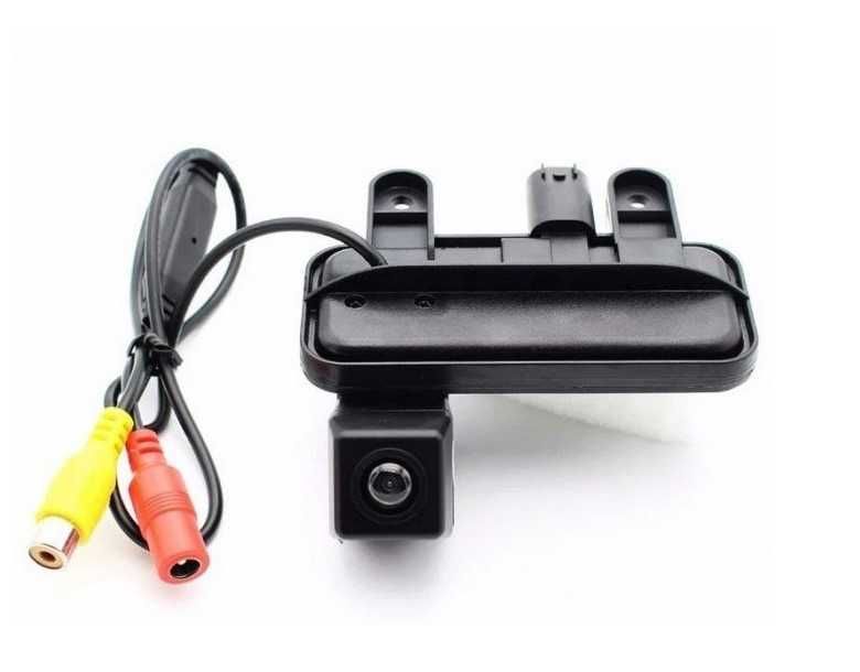 AHD камера за задно виждане за  BENZ B CLASS W246  E CLASS W213 W212