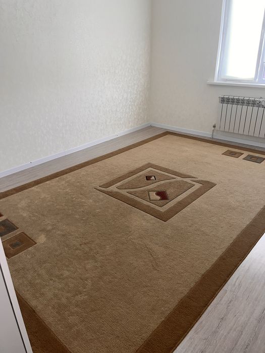 Кілем сатылады,саудасы бар