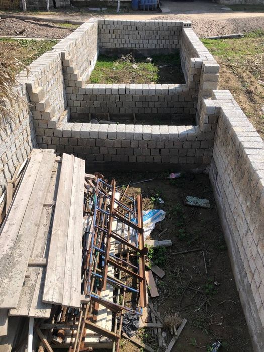 Йер майдони сотилади 4 сотих Янги йул тумани ислохат мостидан 1 кламет