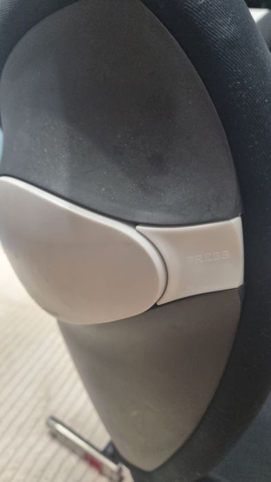 Scaun auto copii Cybex Gold 15–36 kg, ISOFIX – stare foarte bună