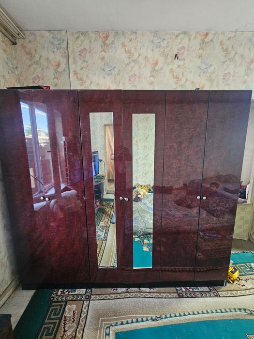 Продаётся шкаф для одежды