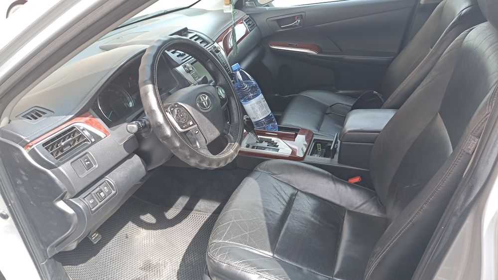 Продам автомобиль камри 50 2013 год